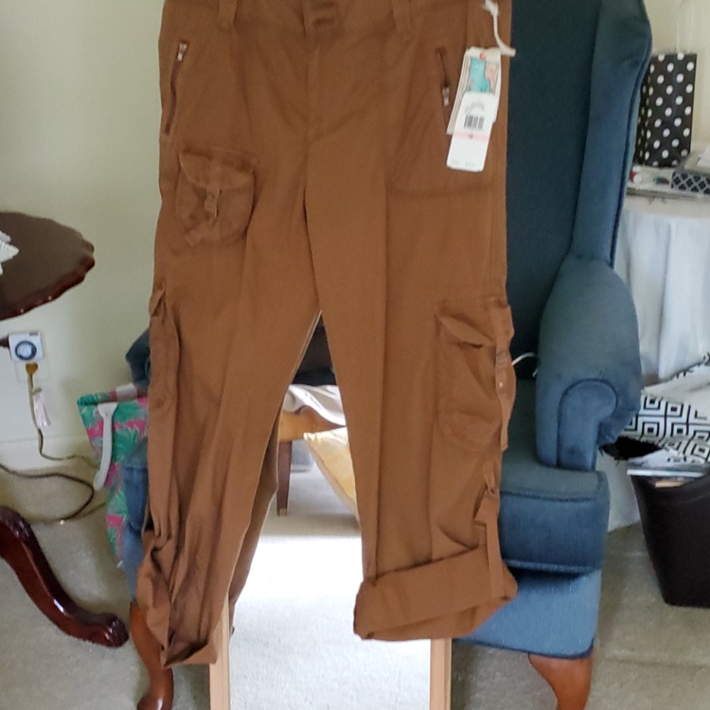 Cargo pants NWT